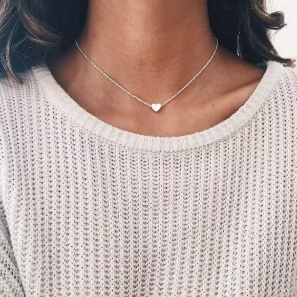 ๐ New Dainty heart silver plated choker necklace - Picture 1 of 5